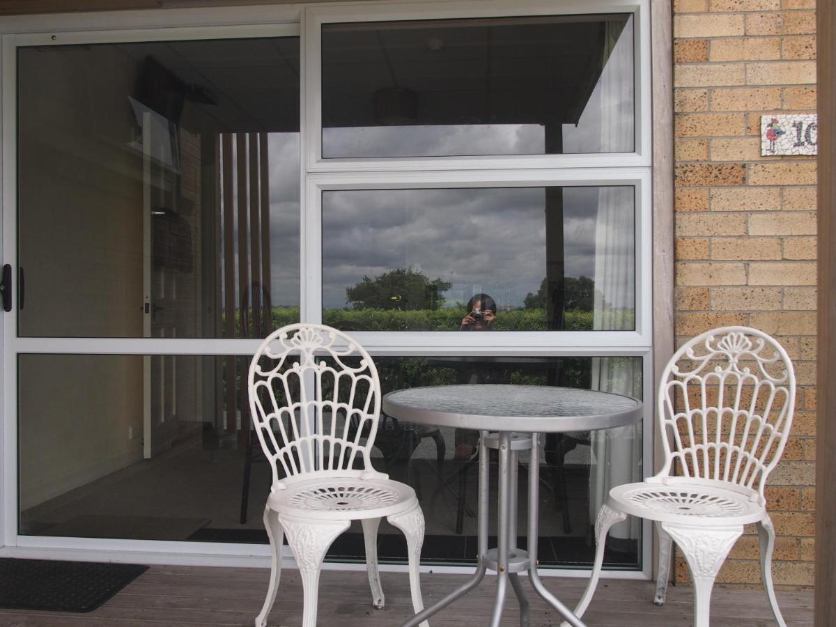 מלון הונטלי Manor Views Nz מראה חיצוני תמונה